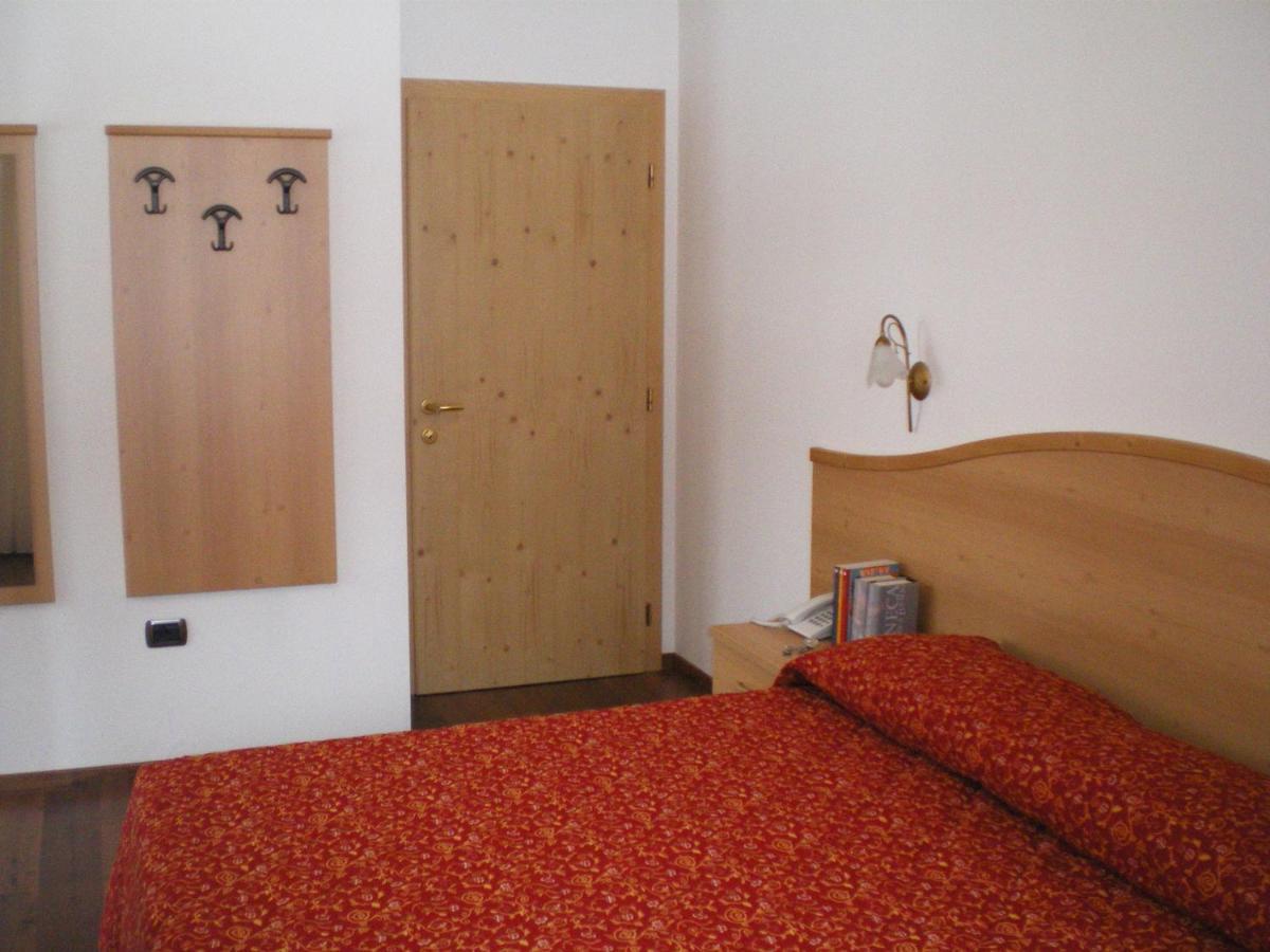 Bed & Breakfast Garni Arnica *