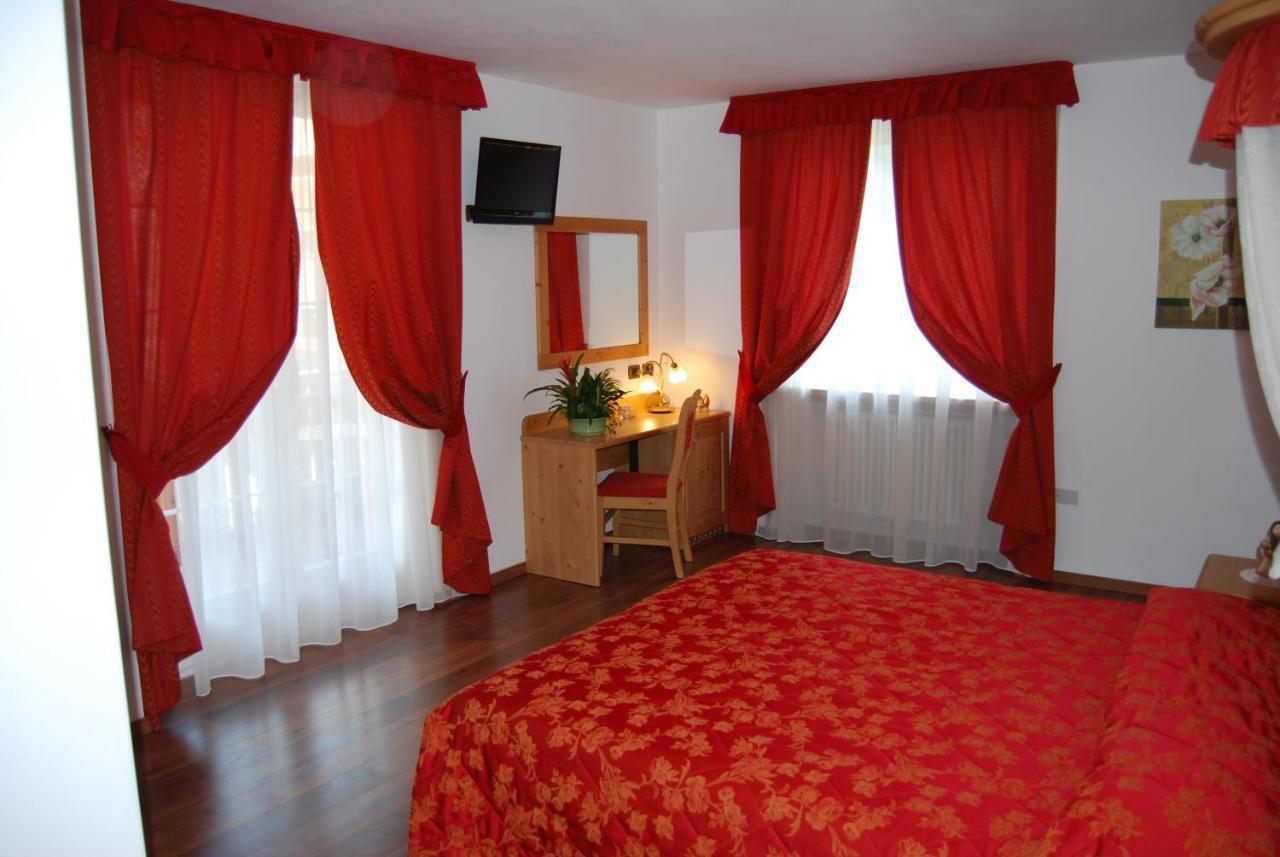 Garni Arnica Bed & Breakfast