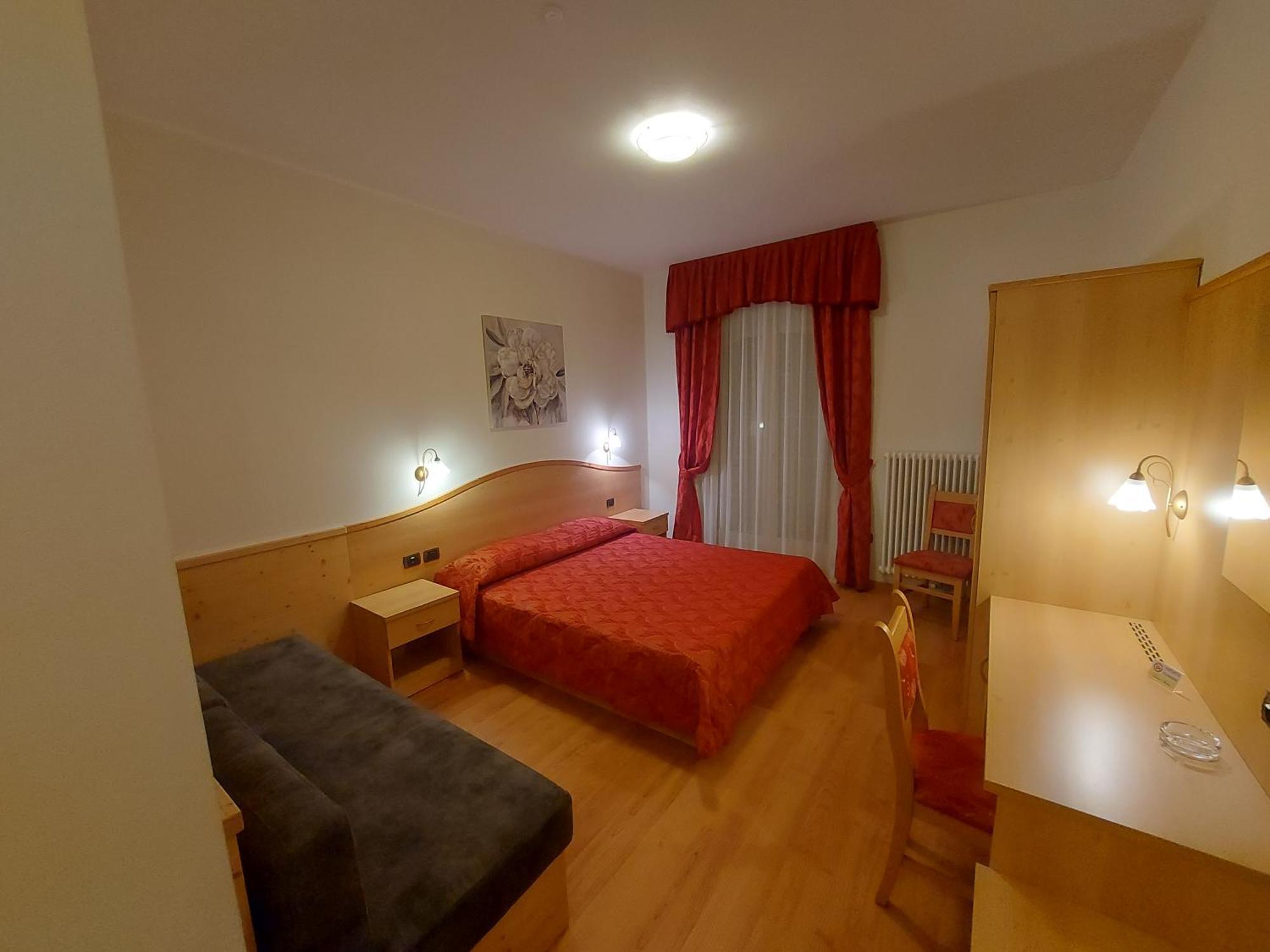 Bed & Breakfast Garni Arnica *