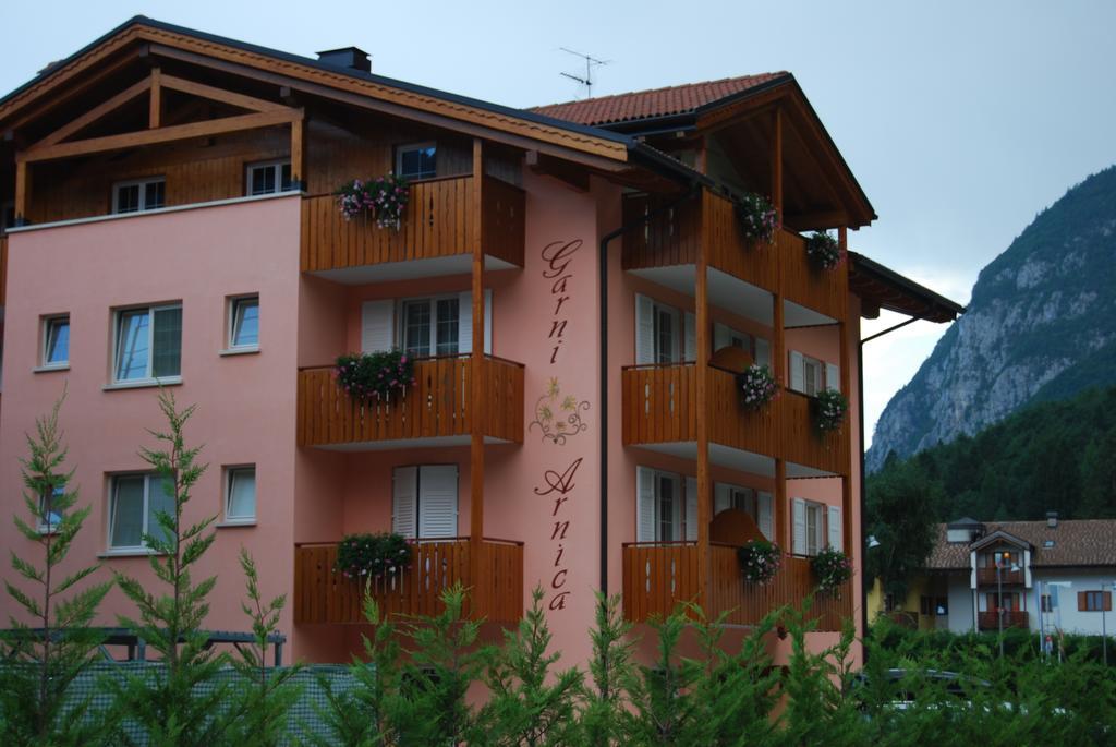 Garni Arnica Bed & Breakfast *